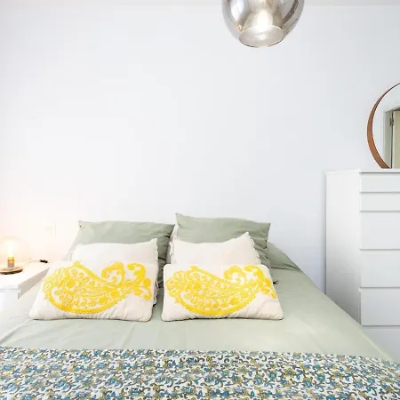 El Pisito De Montse * بويرتيتو دو غويمار