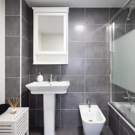 El Pisito De Montse *