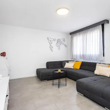 El Pisito De Montse Appartement *